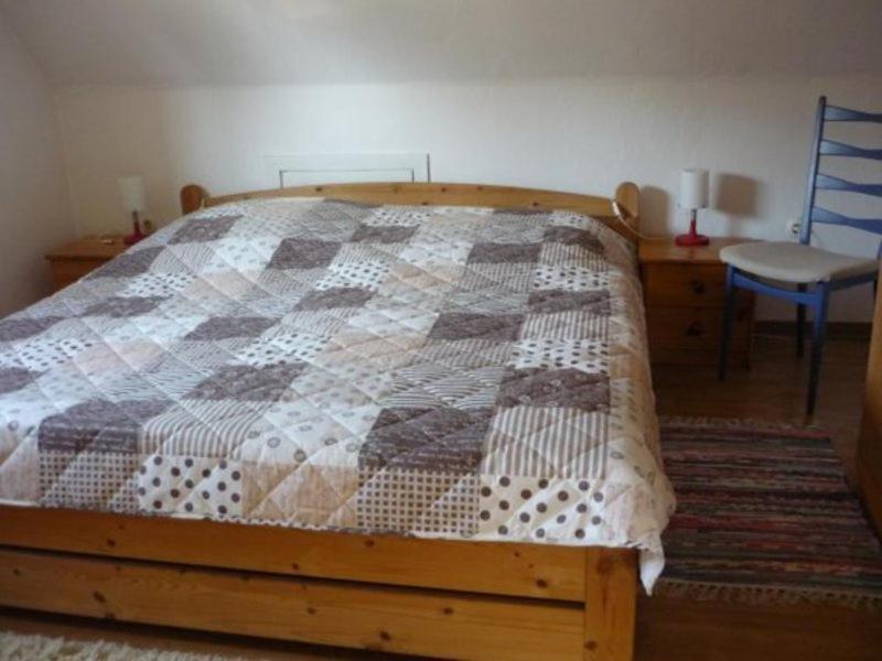 Ferienwohnung Mohr - Unterkunft Mit Dachterrasse Wallsbull Bagian luar foto