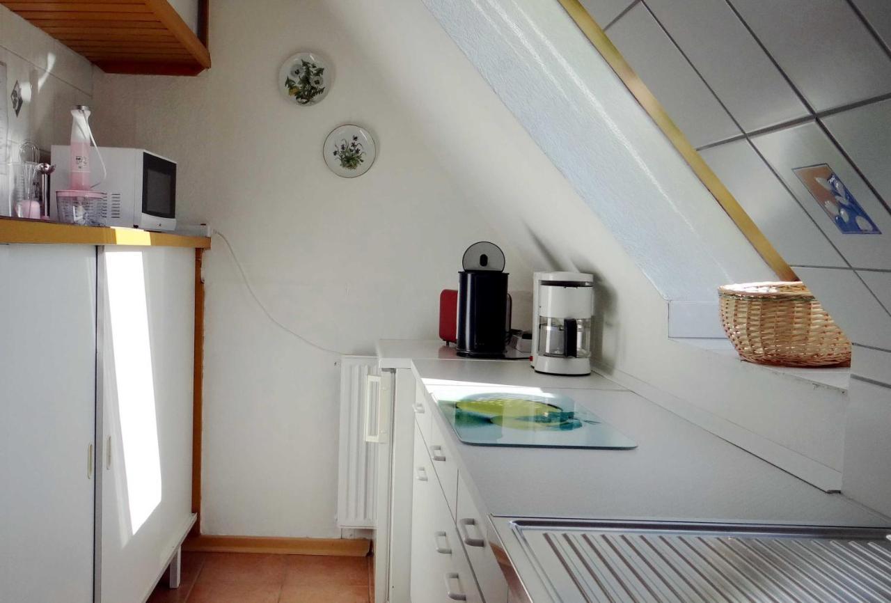 Ferienwohnung Mohr - Unterkunft Mit Dachterrasse Wallsbull Bagian luar foto